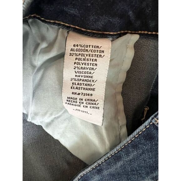 One 5 One Cross Stitch Embroidered Floral Distressed Cropped Jeans Size 14 - Picture 7 of 9